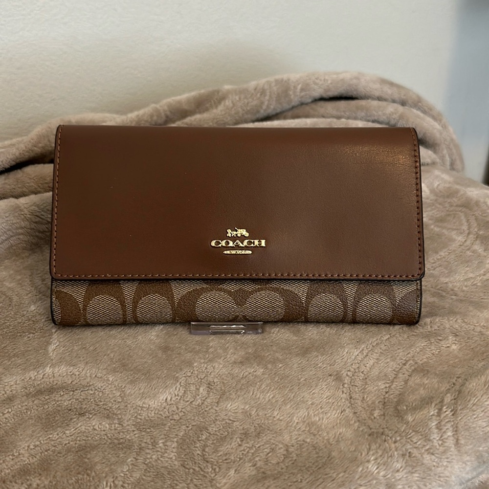 Authentic Coach Wallet